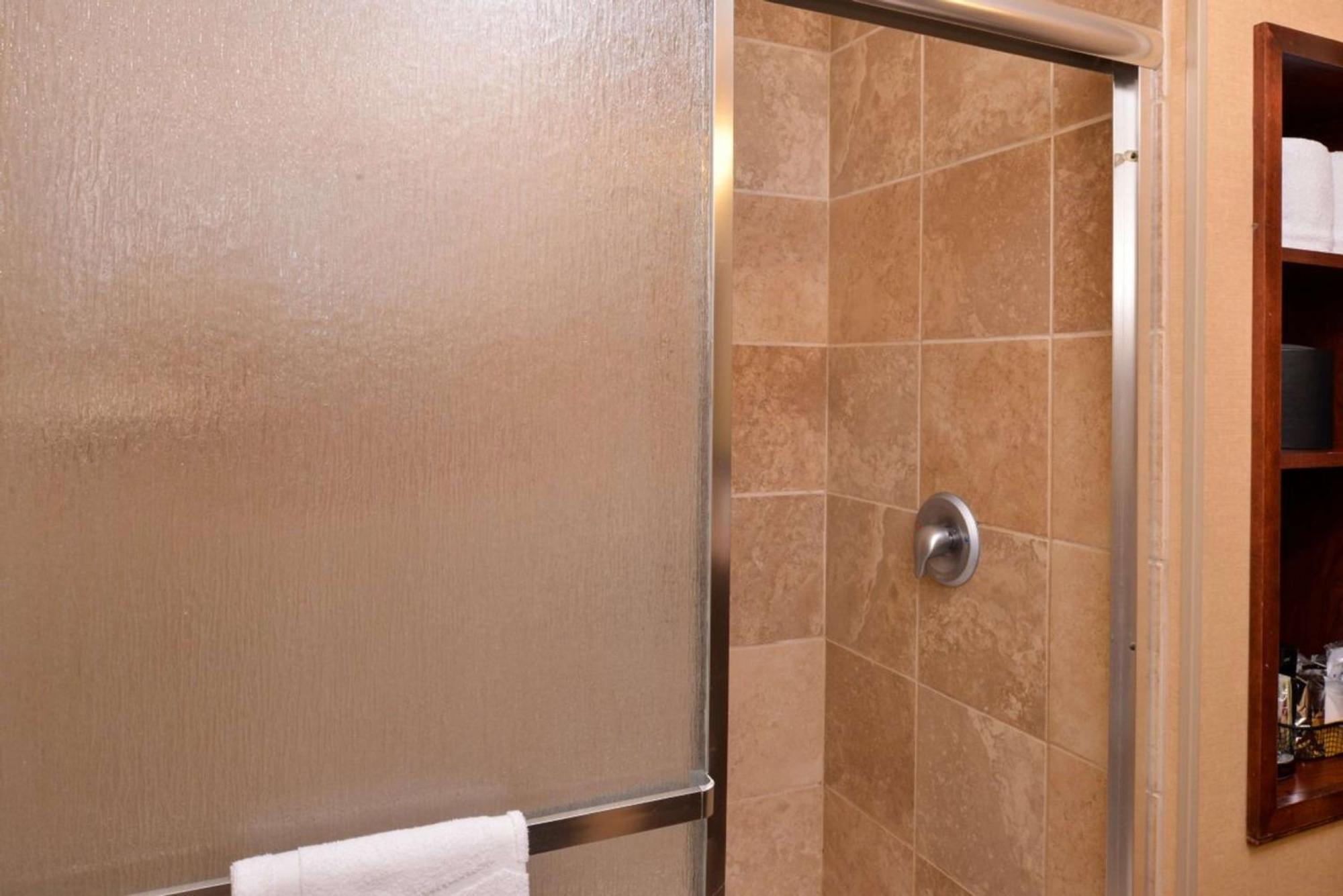 Hotel Hampton By Hilton Lincoln Esterno foto